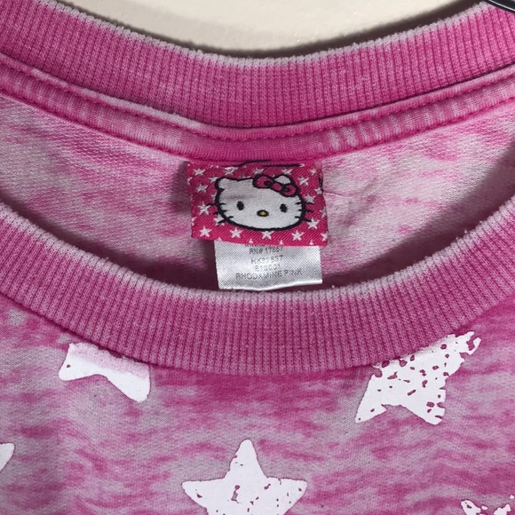 🎈SOLD🎈Hello Kitty Large loge face Top kids fits Size L - Picture 3 of 6
